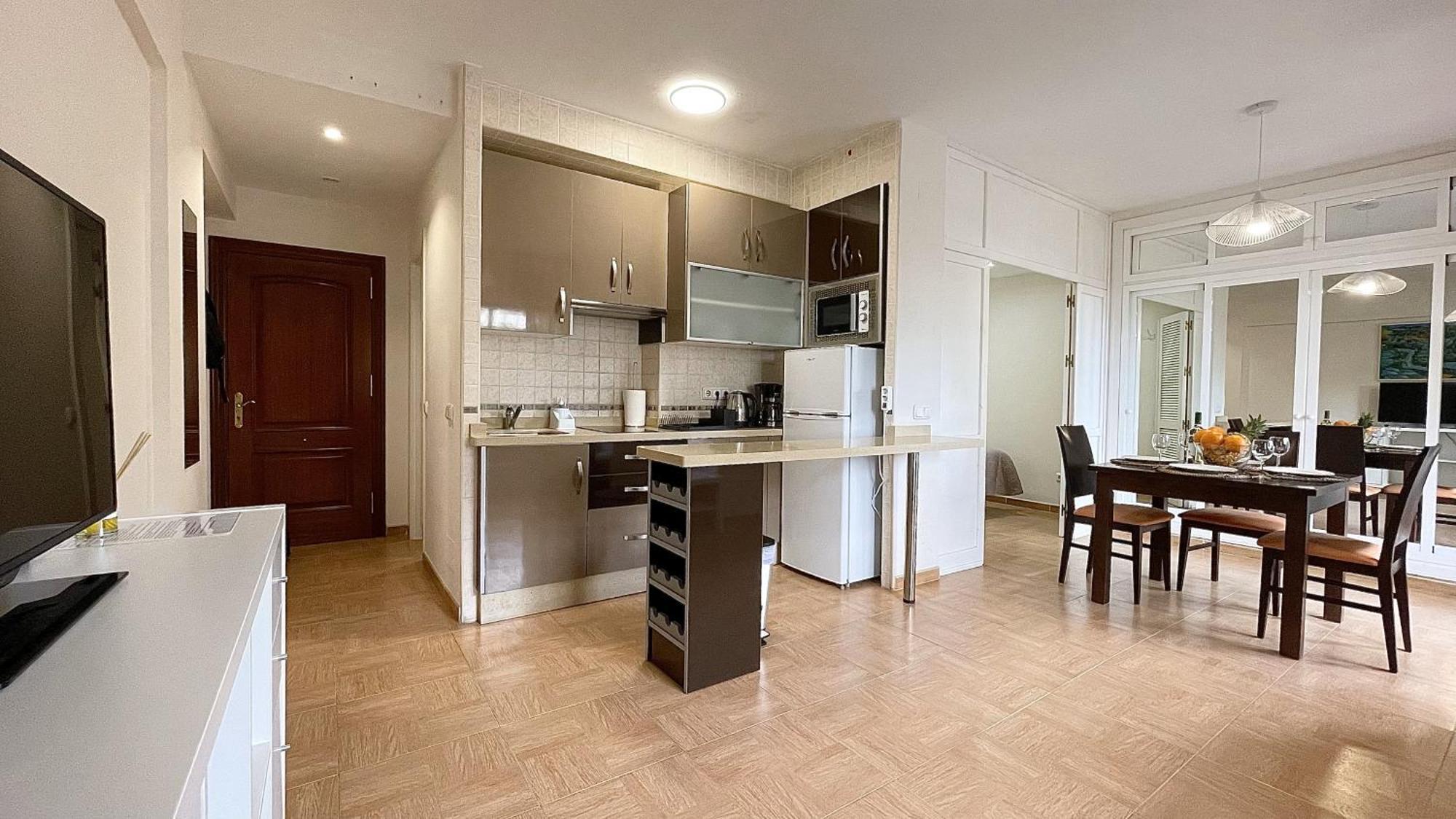Beachfront 1Br Apartment In Center Of Marbella! Buitenkant foto